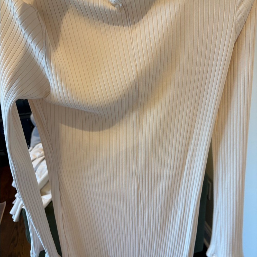 Long Cream Ribbed Dress - Picture 3 of 4